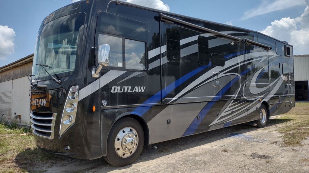 Honig – 2022 Thor&nbsp;Outlaw