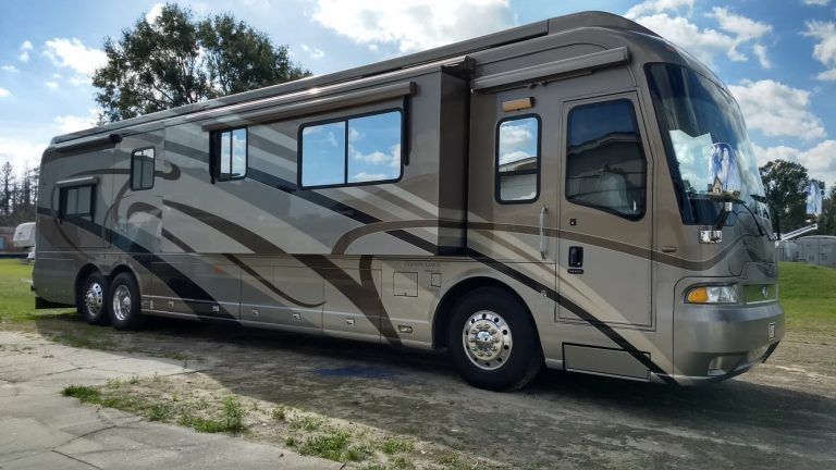 Sherry – Country Coach Magna 630